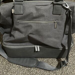 Beis mini weekender in gray